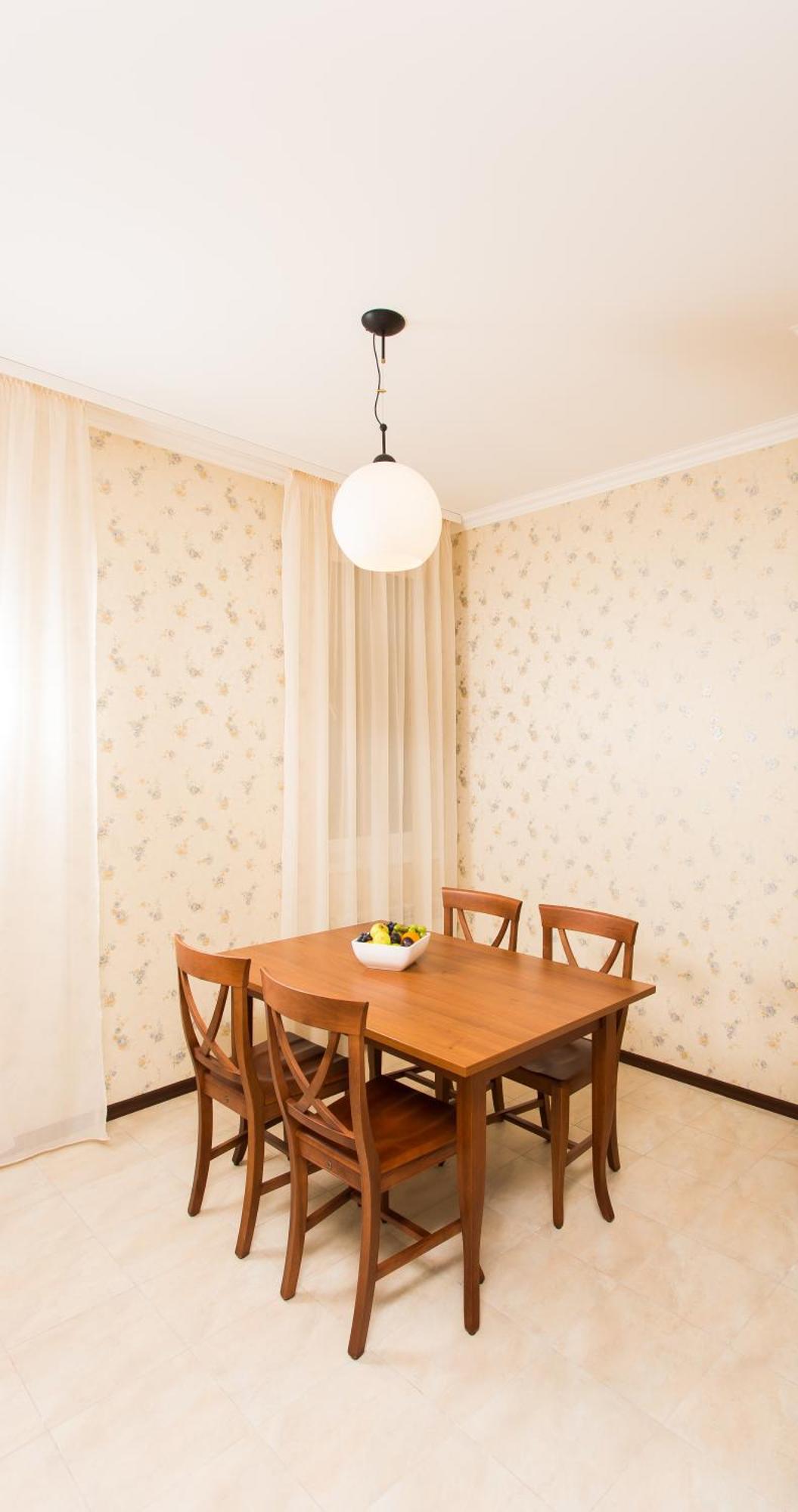 Apartament Hotel By Derenivska Kupil Nyzhne Solotvyno Oda fotoğraf