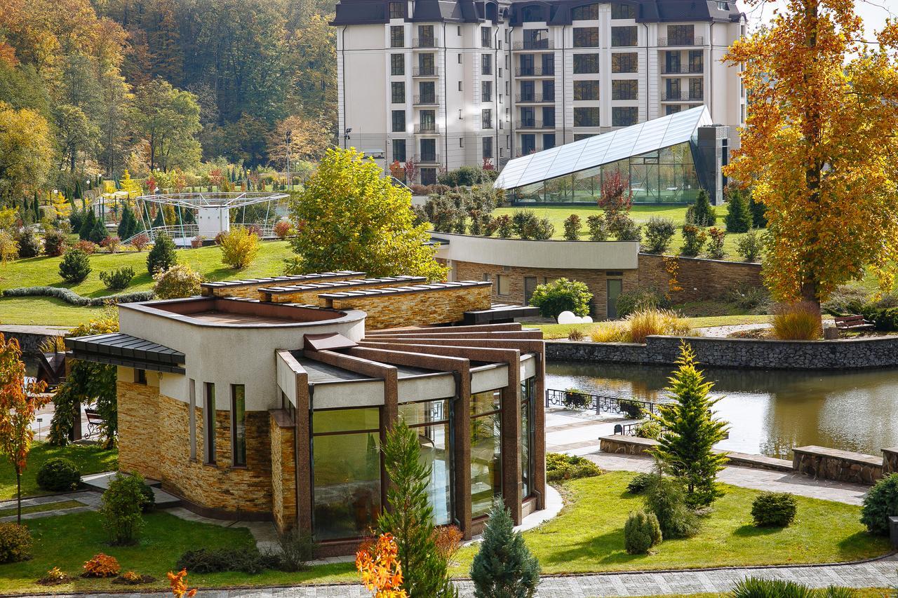 Apartament Hotel By Derenivska Kupil Nyzhne Solotvyno Dış mekan fotoğraf